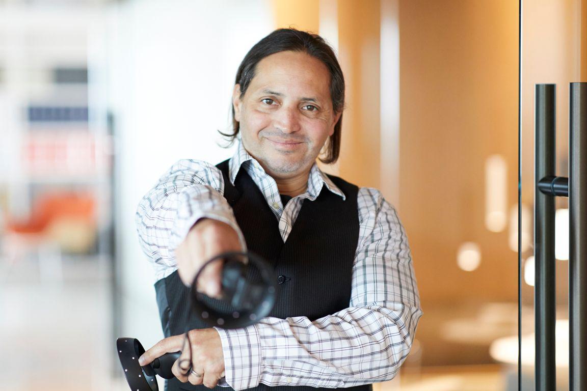 Damian Ponton