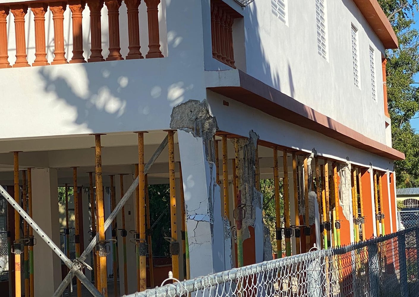 Private residence structural failure